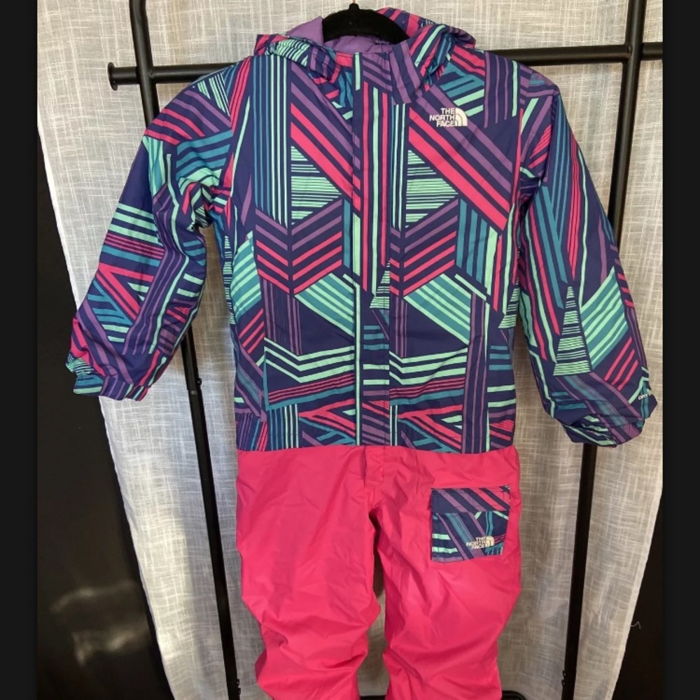 The North Face 6T Toddler Insulated Jumpsuit Snow/Snowboard/Ski One Piece